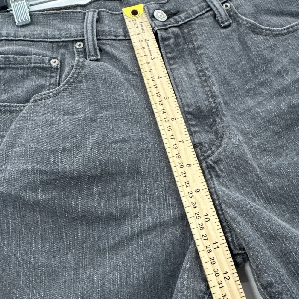 Levi's 569 Shorts Jorts Mens 30x11 Black Gray Denim Loose Relaxed Fit Dark Fade
